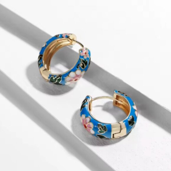 🍏50% OFF/3+...Elegant Blue and Gold Floral Hoop Earrings - Picture 1 of 10